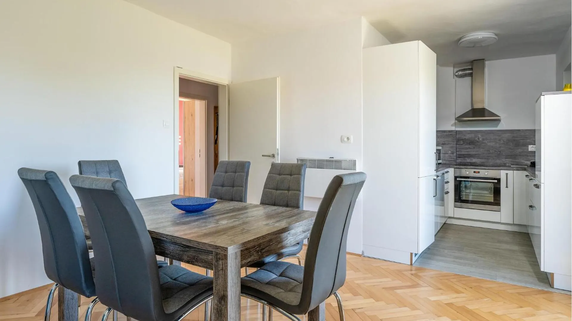 Lovely Apartment In Fazana With Lake View